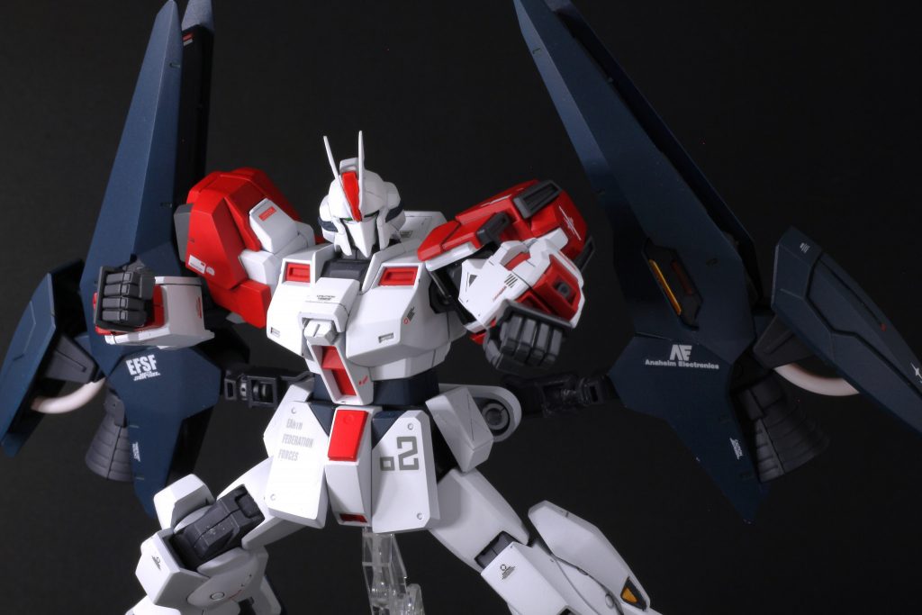 もちろん格闘戦も強いぞ!(ビルドハンズ角形の大きいものを使用)