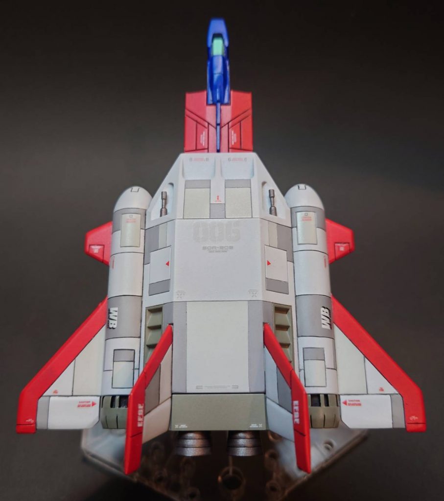 塗り分け、デカール貼りは手を抜かずやりました！