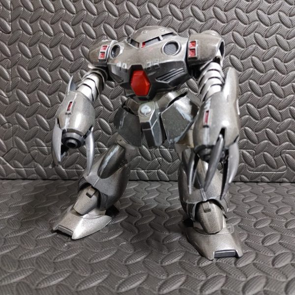 カメレオン？ズゴックＥ