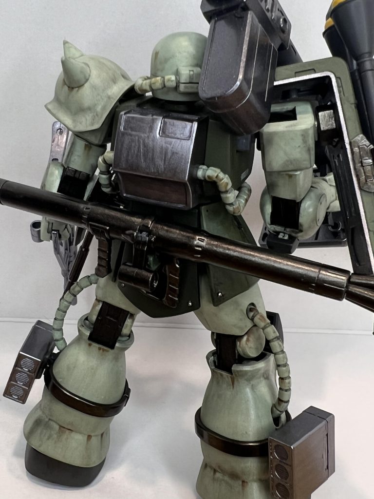 HGUC 1/144 量産型ザク–3枚目/制作者：YKKN