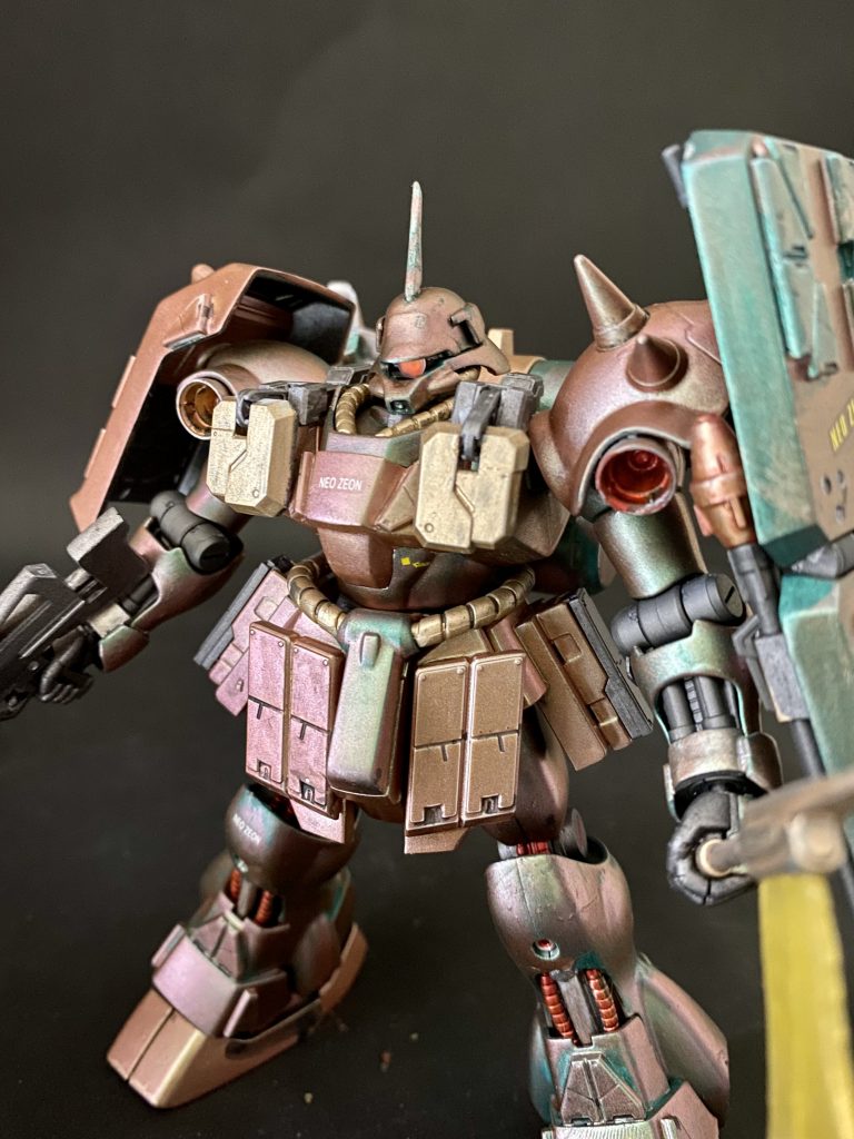 イケメンと言うより強面ですね。