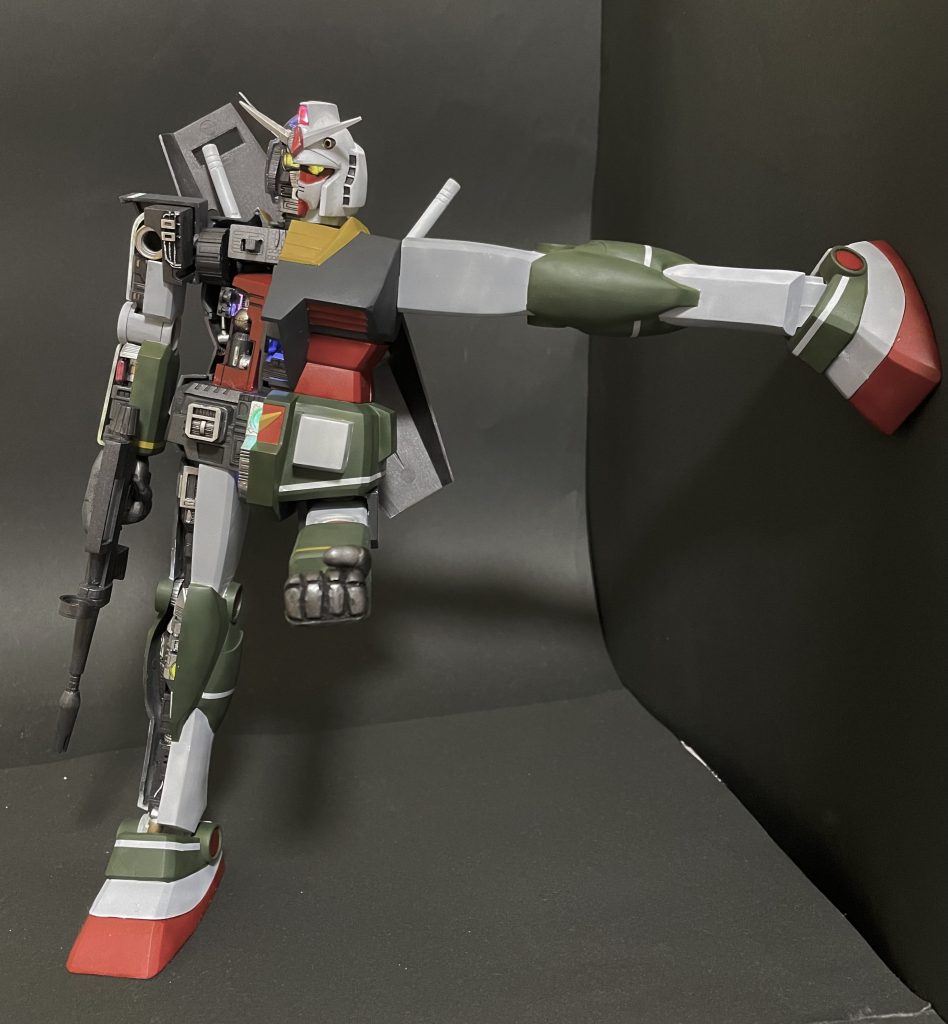 ネオジム磁石で接合しているので、このような異形モードにする事ができますww股の下のグーが力強いですね（笑）以上になります。最後までご覧いただきありがとうございました😊