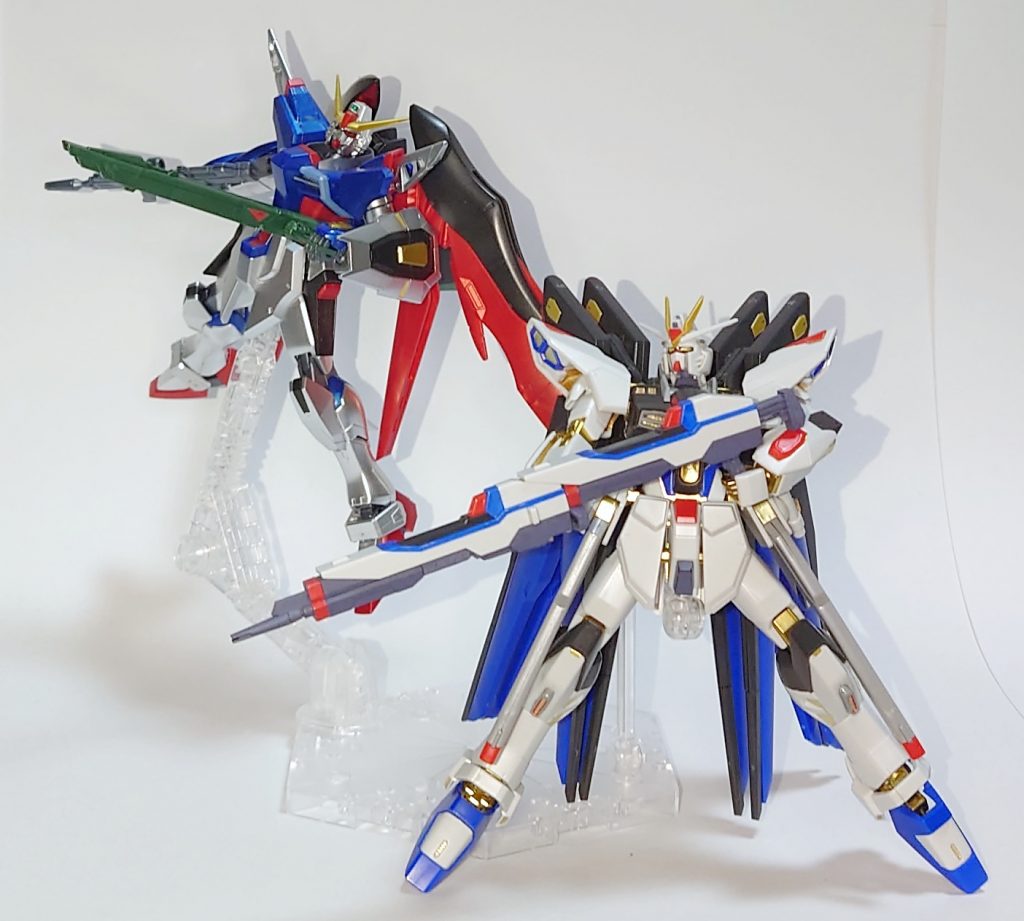 おまけボンボン版(高山瑞穂先生版)でオーブから脱出するジブリールのシャトルを2人で追いかけるも攻撃を当てられず逃げ切られた時のシーン。