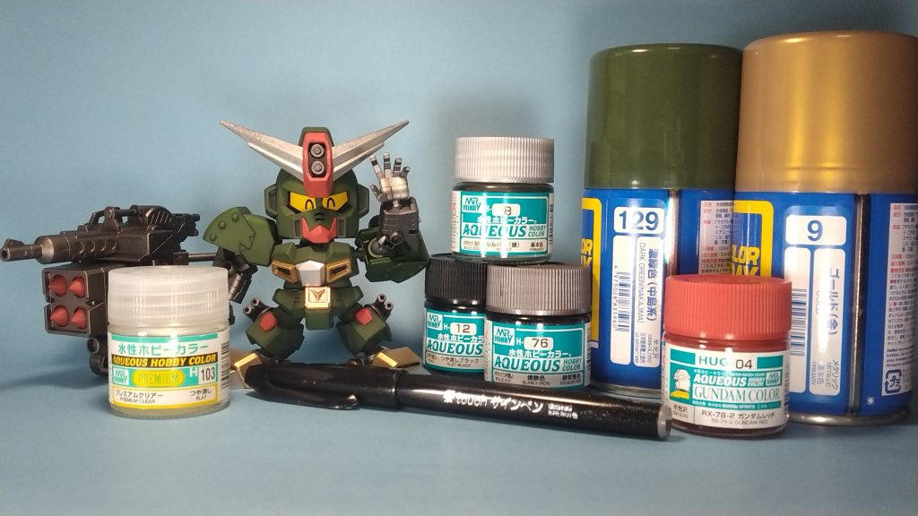 使用した塗料たちと一緒に。コマンドガンダムへの思い入れが強くなり、当初予定になかったキットを作るきっかけを貰い、缶スプレー塗装の良い練習にもなったりと、ゲーム共々とても楽しかったです(gandam-hand2)最後まで閲覧ありがとうございました!!