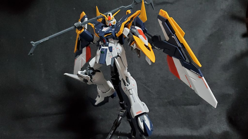 シルエットがウイングに近いですね。ルーセットの接続部分は強度が弱めです。