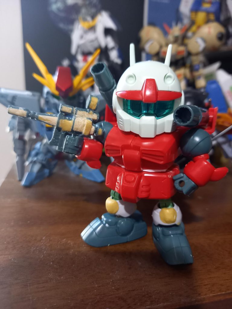 足を作って肉抜きふさいで　はい、ポーズ！