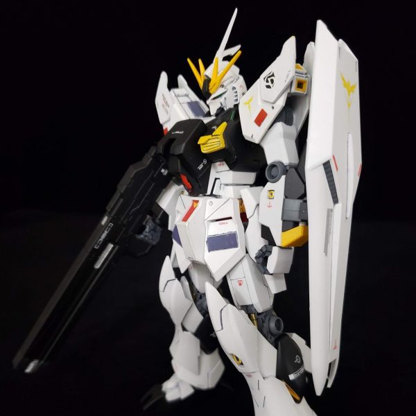 シャア専用　ニューガンダム