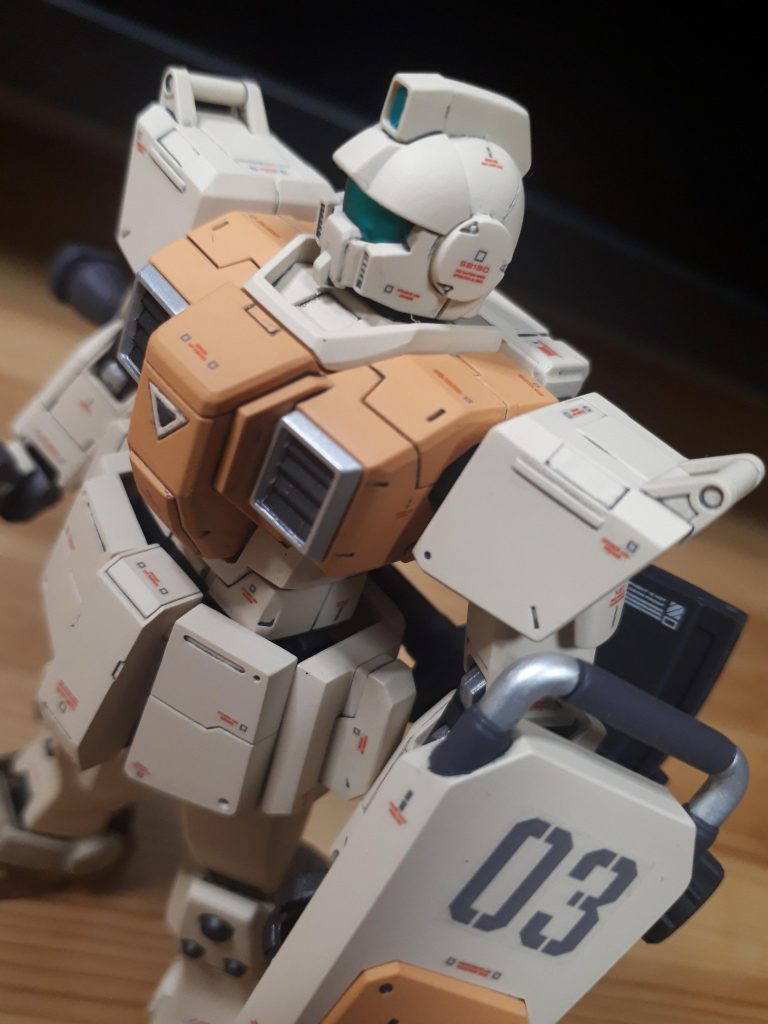 こちらもウェザリング前。無骨な感じがよかったのでディテールの追加は少しだけ。