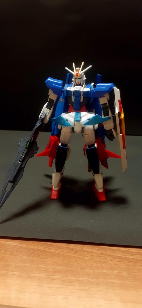 ダブルオースカイ　腰ダブルオーダイバー　胴体インパルス　腕　盾　頭ダブルオー　肩Z II(文字間違ってたらすいません)スラスター(足)名前忘れました　足