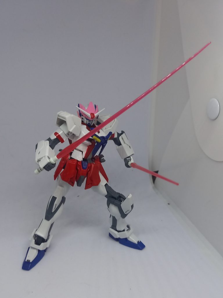 ビームサーベルをを腰に2本装備。こちらも公式様との会話にて急遽取り付けた装備。湯郷は宮本武蔵由来の地であるため二刀流のバトルスタイルに。何と戦うのかは不明ですが…(笑)