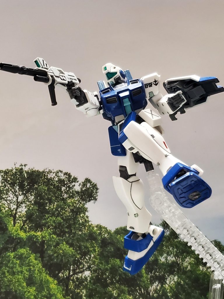 東南アジア方面、特務MS部隊はコジマ大隊の進軍ルートを確保すべく陽動作戦で、ジオン軍防衛ラインの分断を計っていた…。