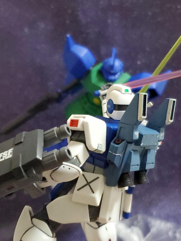 混戦を極める戦場でジオンエースパイロットと思われる機体と遭遇し戦闘💥