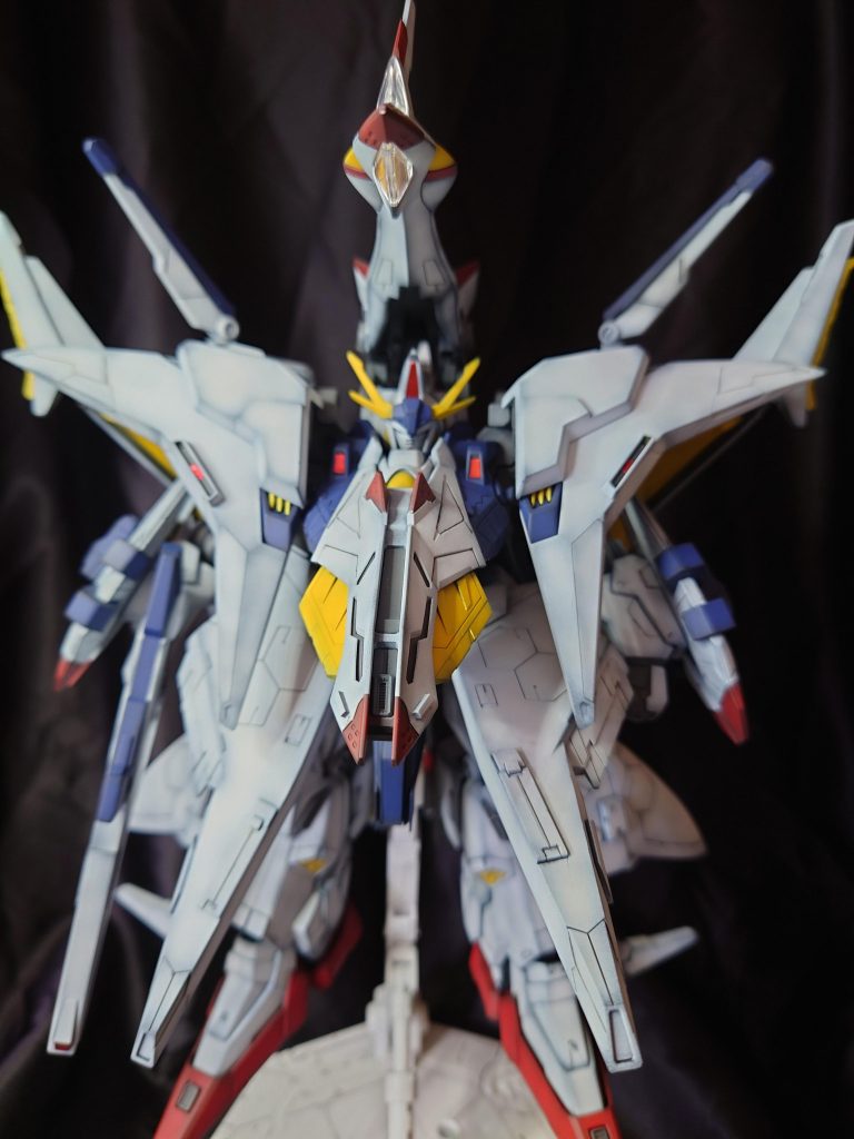 前回クスィーガンダムも作ったので同じ感じに仕上げました