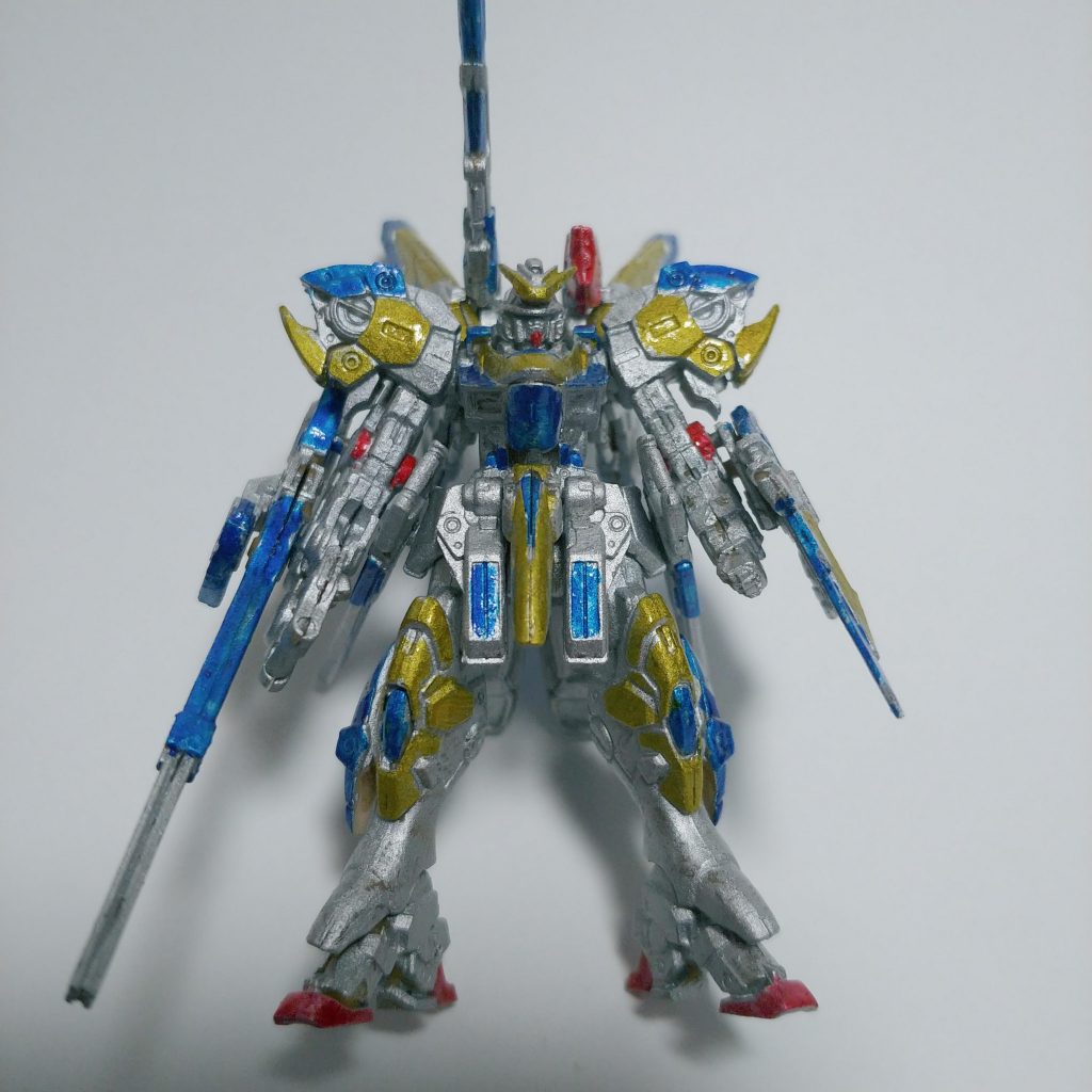 下手したらMGよりもディティールは凝っているような気がする。そもそもディティール自体が独自解釈が多くて非常に楽しく塗装できました。眼球は破裂しましたがw