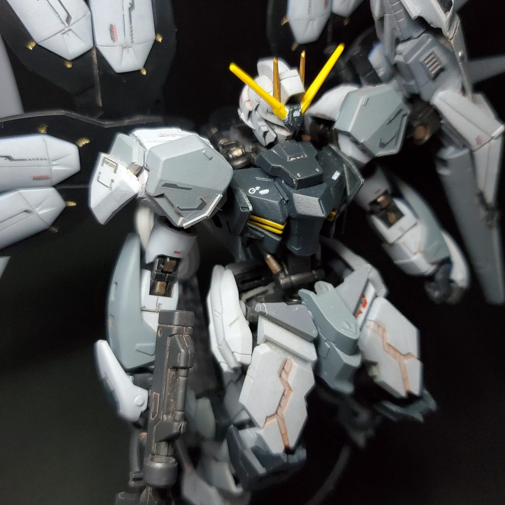 鉄血のガンダムフレームは大好物です腰が不安定なのは仕方なし