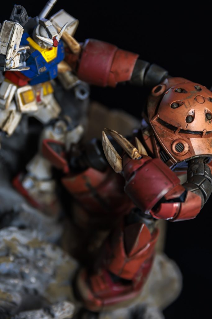 ズゴックVSガンダム–4枚目/制作者：つくるlabo