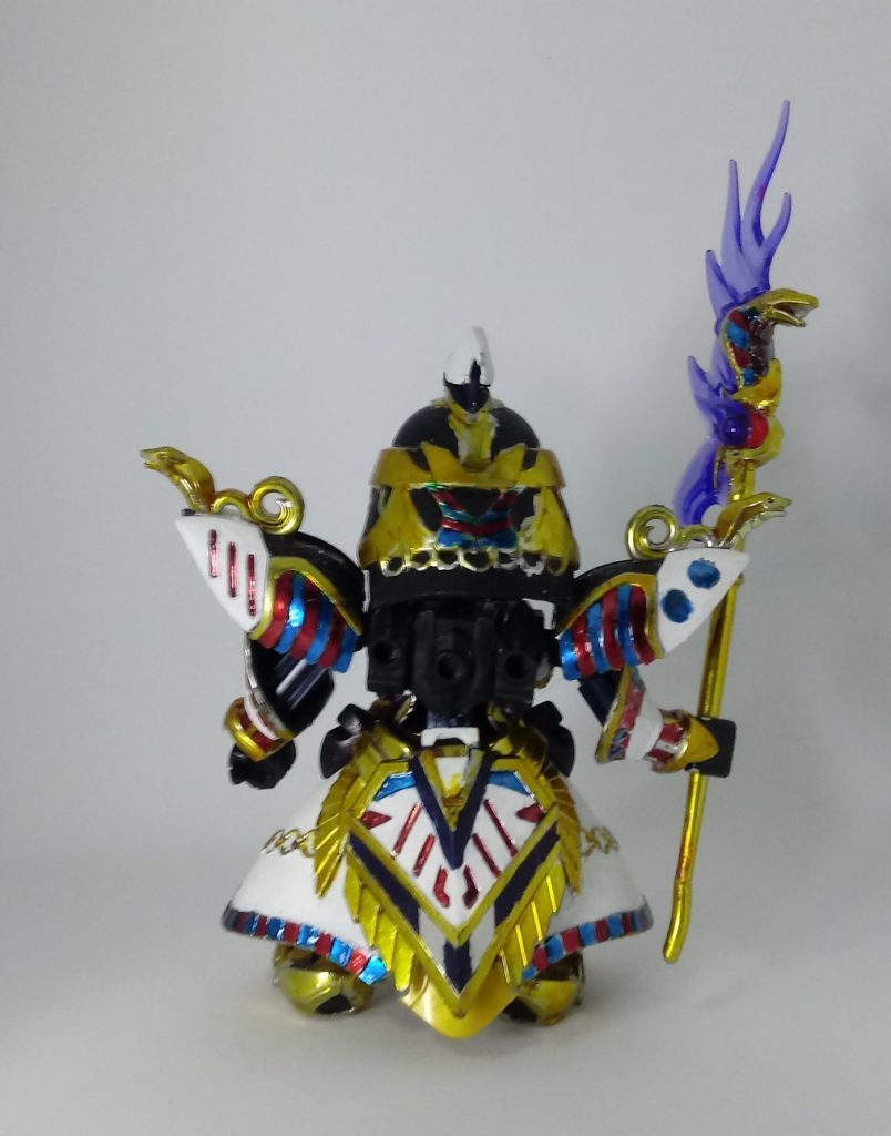 背面図黒い部分を増やして「髪」の印象を強調し、杖の後ろの穴は、ホットクロームメルトオフフレームで埋められています