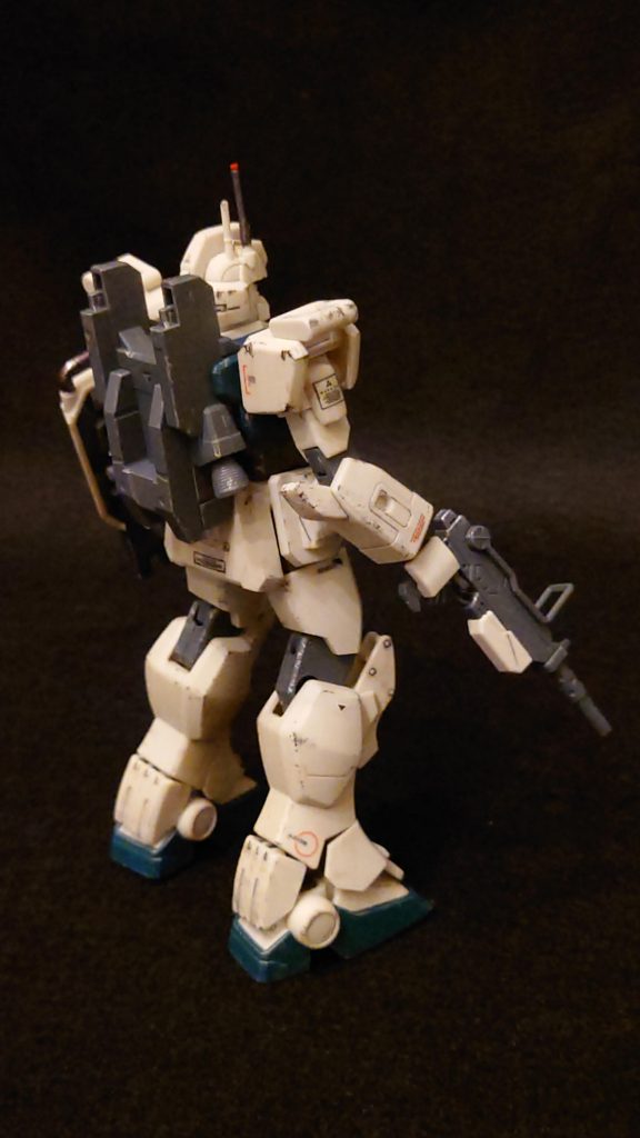 ガンダムEz8–3枚目/制作者：@peony55