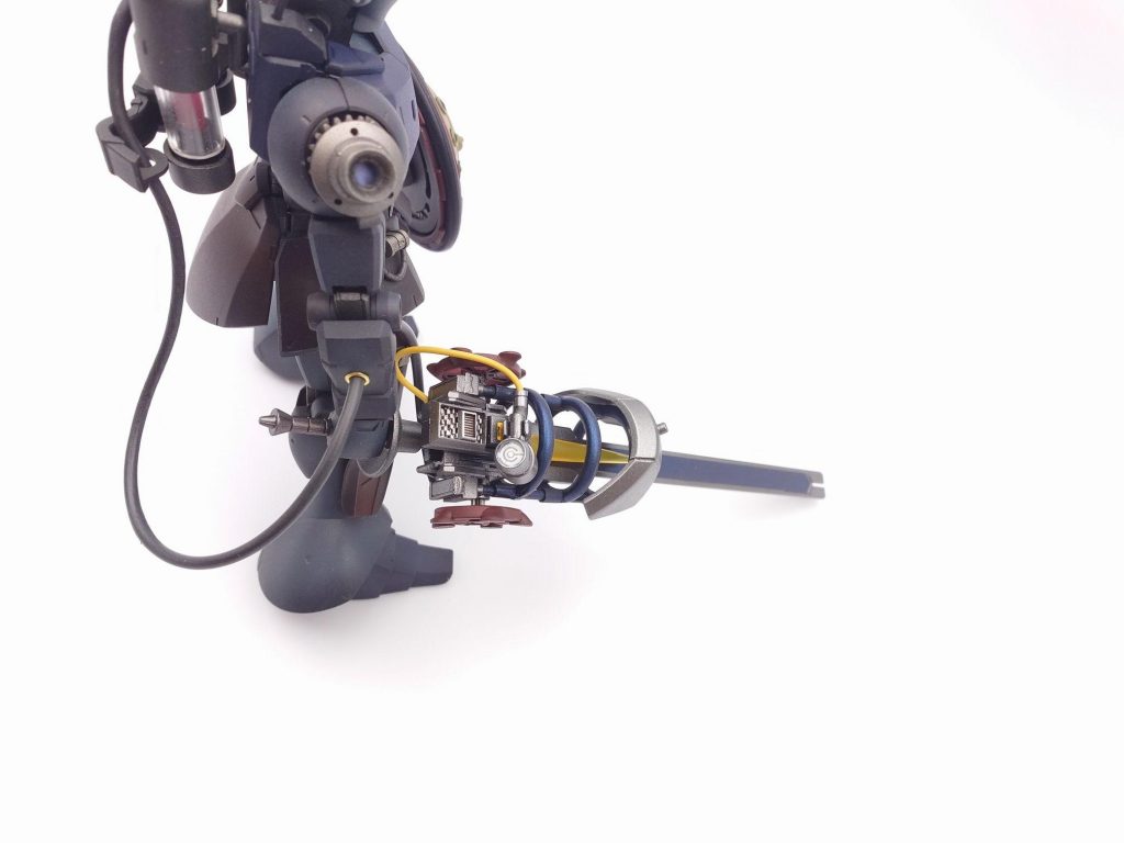 スレッジには圧力メーター的なものも取り付けています。今回デカールはこの武器に2枚使っただけですね。