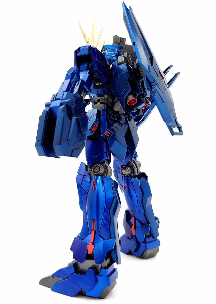 バンシィ(ブルーキャンディ塗装)–3枚目/制作者：シェフみたに