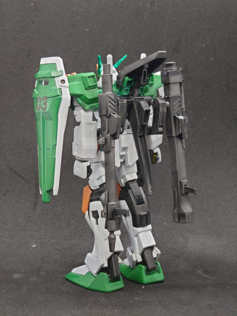 後にはアサルトシュラウドのブースターを付けて機動力アップです！作中でのバスターの機動戦を見てみたかった！(*´ω｀*)