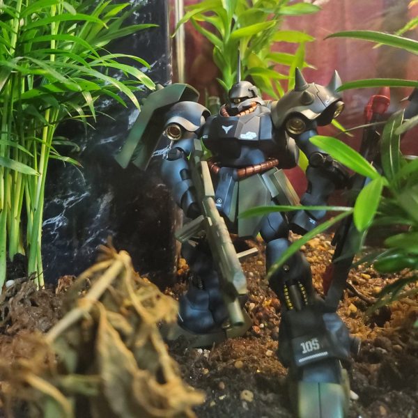 hgギラ・ドーガ　暗殺部隊