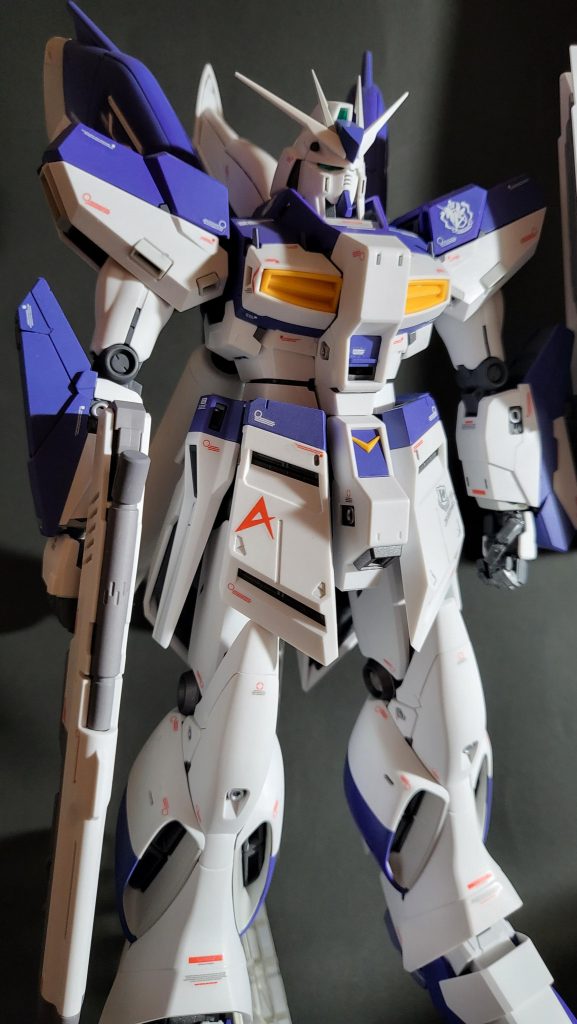 Hi-ν GUNDAM–3枚目/制作者：ZEPHYR