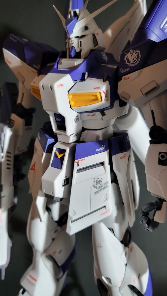 Hi-ν GUNDAM–2枚目/制作者：ZEPHYR