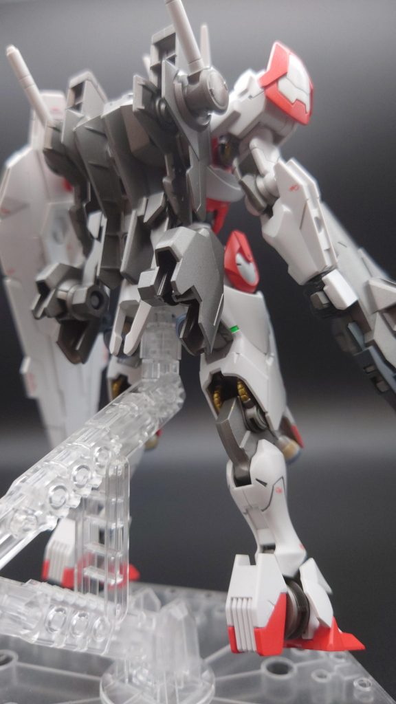 斜め後ろからのショット