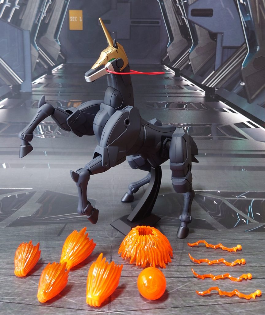 拡張エフェクトセットの一覧。風雲再起1頭、打撃エフェクト大小2個ずつ、ゴッドフィンガー用エフェクト1個、石破天驚拳エフェクト1個、エフェクトの追加パーツ4個。他、日輪エフェクト用パーツとアクションベース類。■塗装レシピ打撃用・ゴッドフィンガー用・石破天驚拳用エフェクト各種:中央側にMSホワイト→縁側にメタリックオレンジ→全体に蛍光オレンジ行雲流水本体黒:黒サフ→ファントムグレー→つや消し蹄:黒サフ→ファントムグレー塗装後にマスキング→メタリックブラック→つや消し金:黒サフ→ゴールド→つや消し銀:黒サフ→シルバーリーフ→つや消し台座:黒サフのみその他部分塗装、墨入れ:ガンダムマーカー各種(トップコート前に実施)ツインアイ:付属のシール(トップコート後に貼り付け)