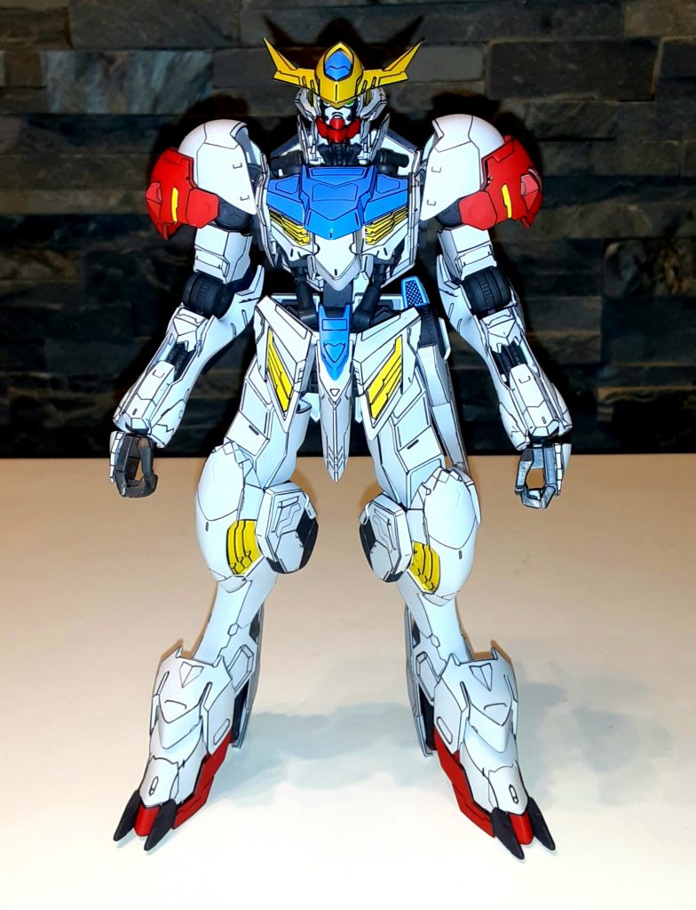 正面からです。アニメ塗りも15作目となりました。作りながら、あれしよーこれしよーと思い巡らすのですが、エッジ線入れ出すと、それで満足してしまって、なかなか次の手がでないこの頃です。ちょっと飽きてきたかなぁ???モチベーションあげるため俺がんばれー👊😆🎵 