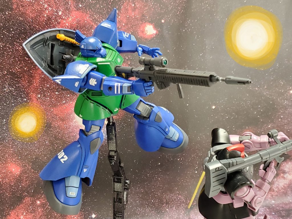 ソロモン陥落によりジオン部隊は宙域離脱💦ガトー大尉は部下たちを鼓舞し士気を高め、殿を務め連邦軍の追撃を許さず、撤退時の損害は軽微であった…👍️勢いに乗って追撃した連邦軍が次々に落とされる……現場にいた連邦兵は悪夢を見てるようだったと語ったそうです…😔✨