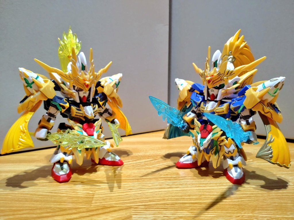 以前のものとの比較……髪とマント塗っちゃってるけど