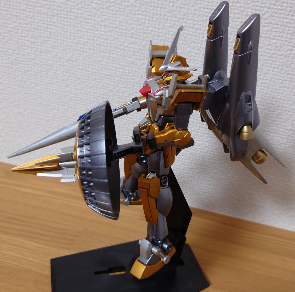 シールドは、角度を色々と変更できるようにしております。