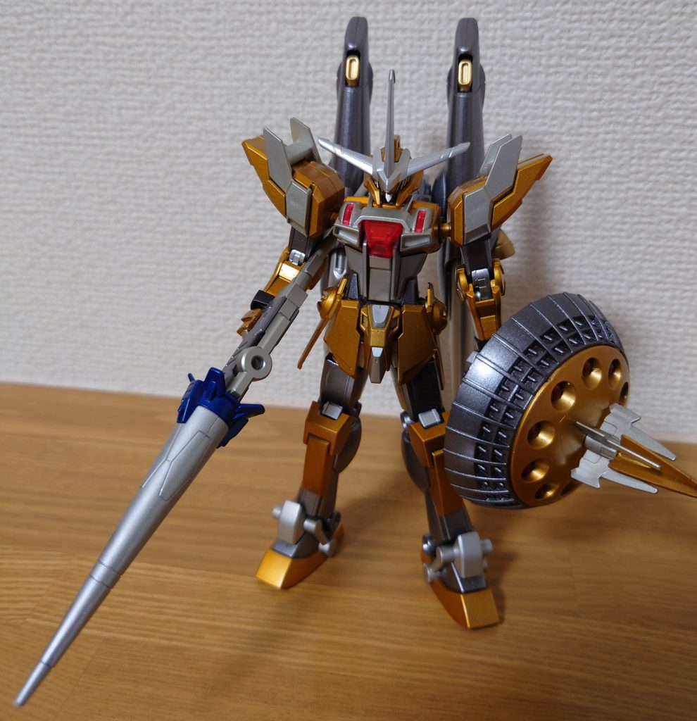 バックパックが重いように見えますが、一応安定して自立する事ができます。