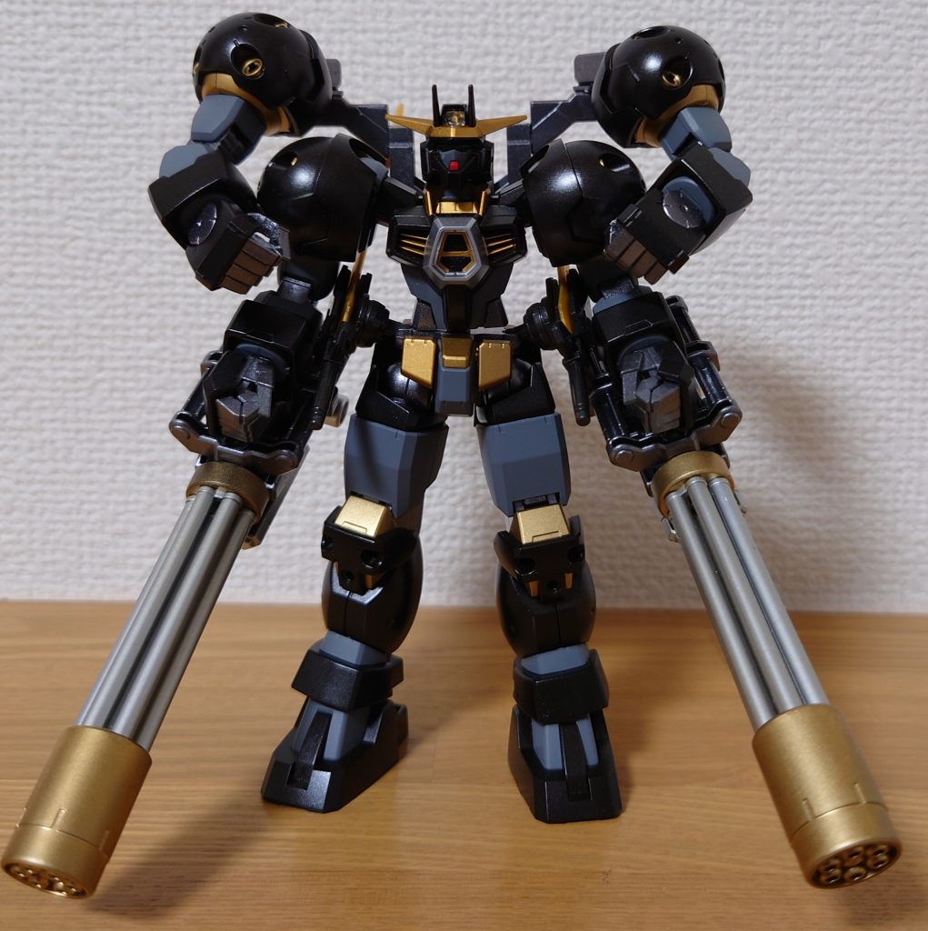 前面複腕とガトリングは男のロマンです。