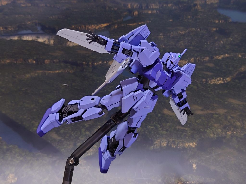 降下ミッション!手首は握り手が元々付属しているので、不足している平手を次元ビルドナックルズ(角)Mサイズから用意。