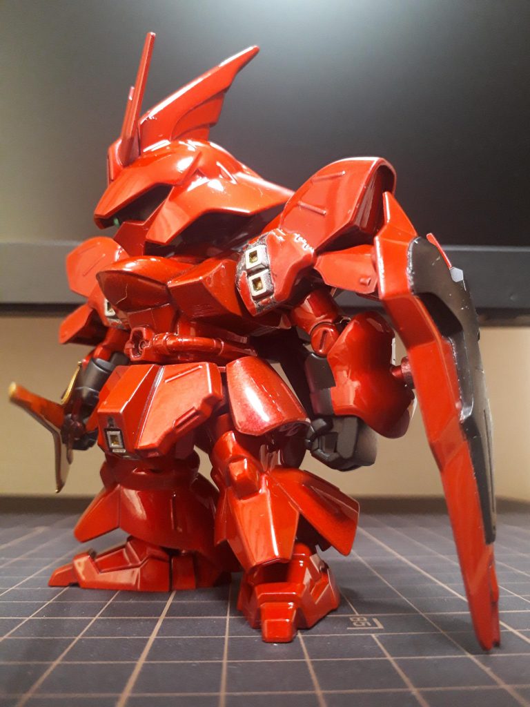 クリア吹いてから二日ぐらいは空けたほうがよかったかも。マスキングの粘着がガッツリ、、、。ジッポーオイルで拭いたり、メラミンスポンジで軽く擦ってはみたけど後の祭り。