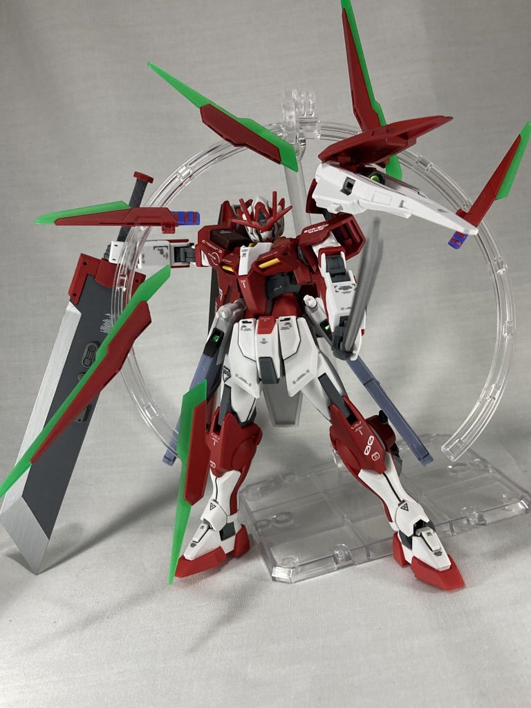 サムネにもしたソードビット展開ポーズ、このままぎゅるんと螺旋を描いて飛び立ってほしい