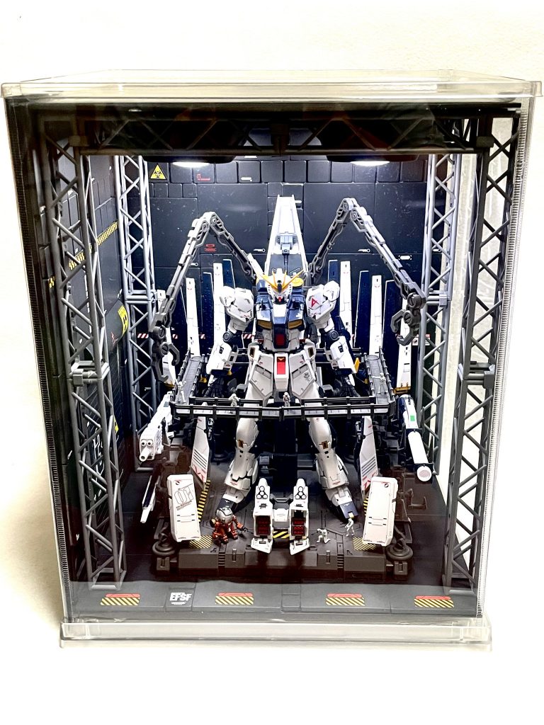 もちろんワンオフなんでケースにスッキリ収まってます。