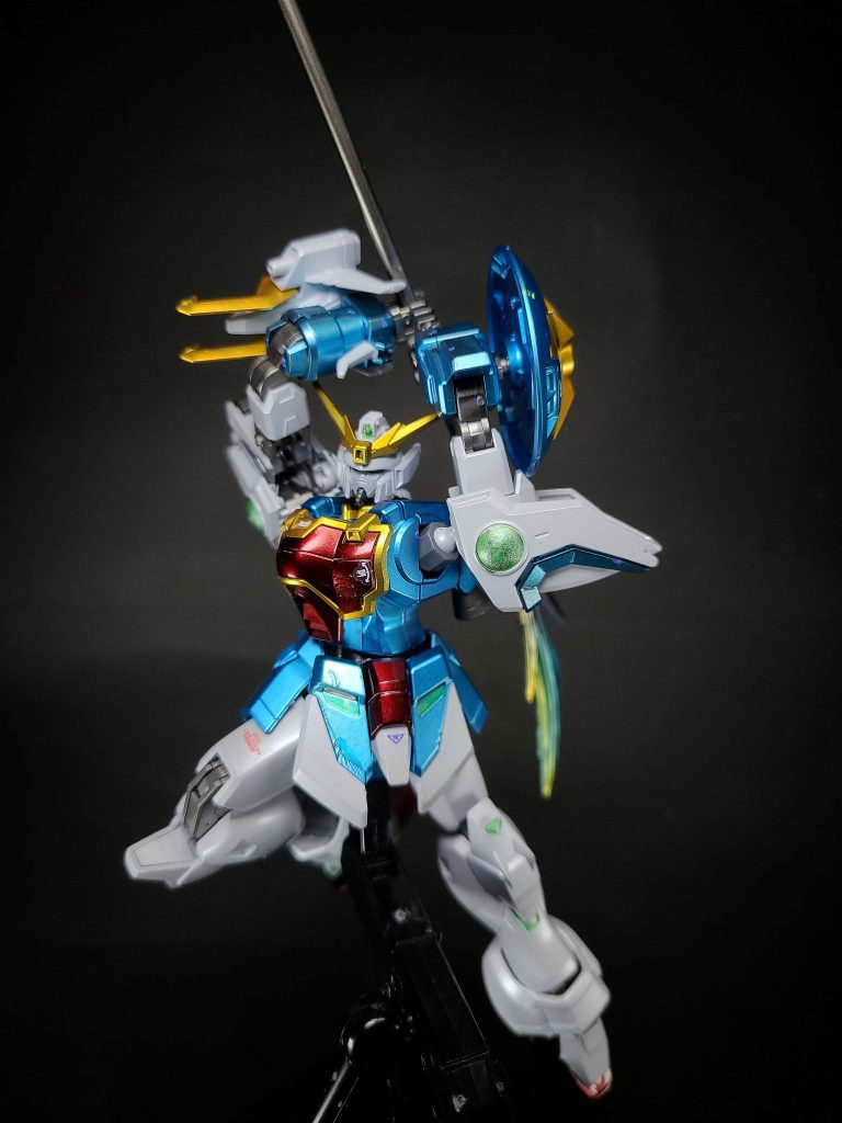 バルカン頭部に2基固定装備される。装弾数は少なく、掃射時間は1分に満たない[8]。