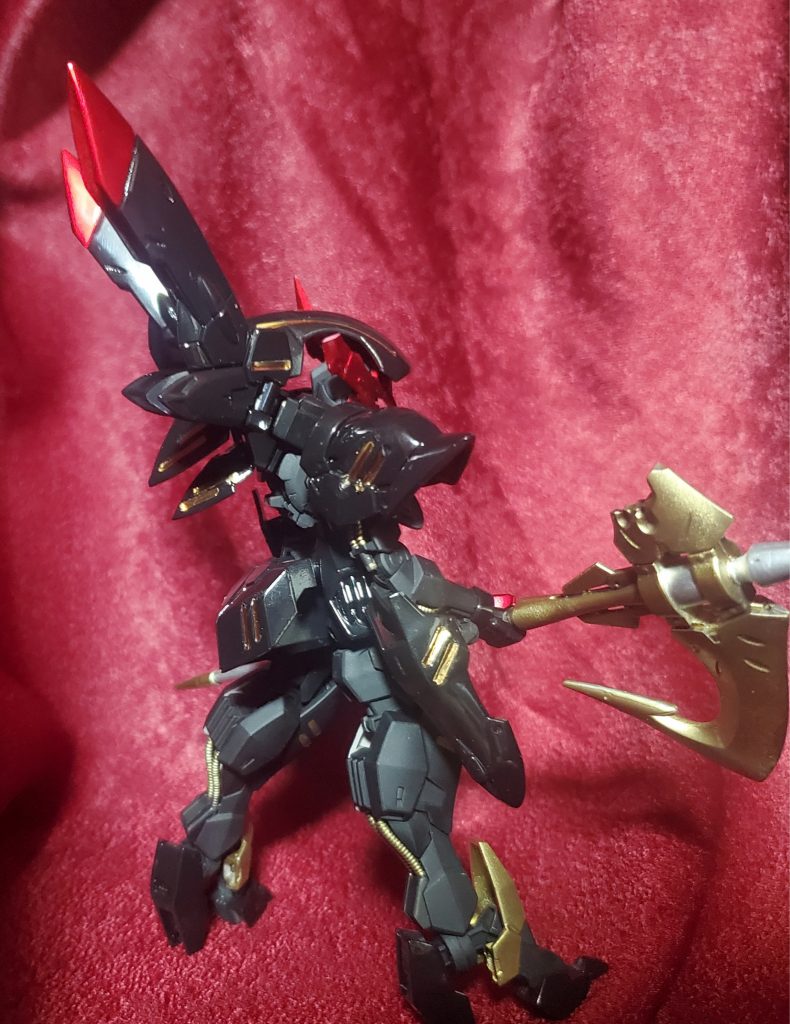 ツヤありとツヤ消しで仕上げました。