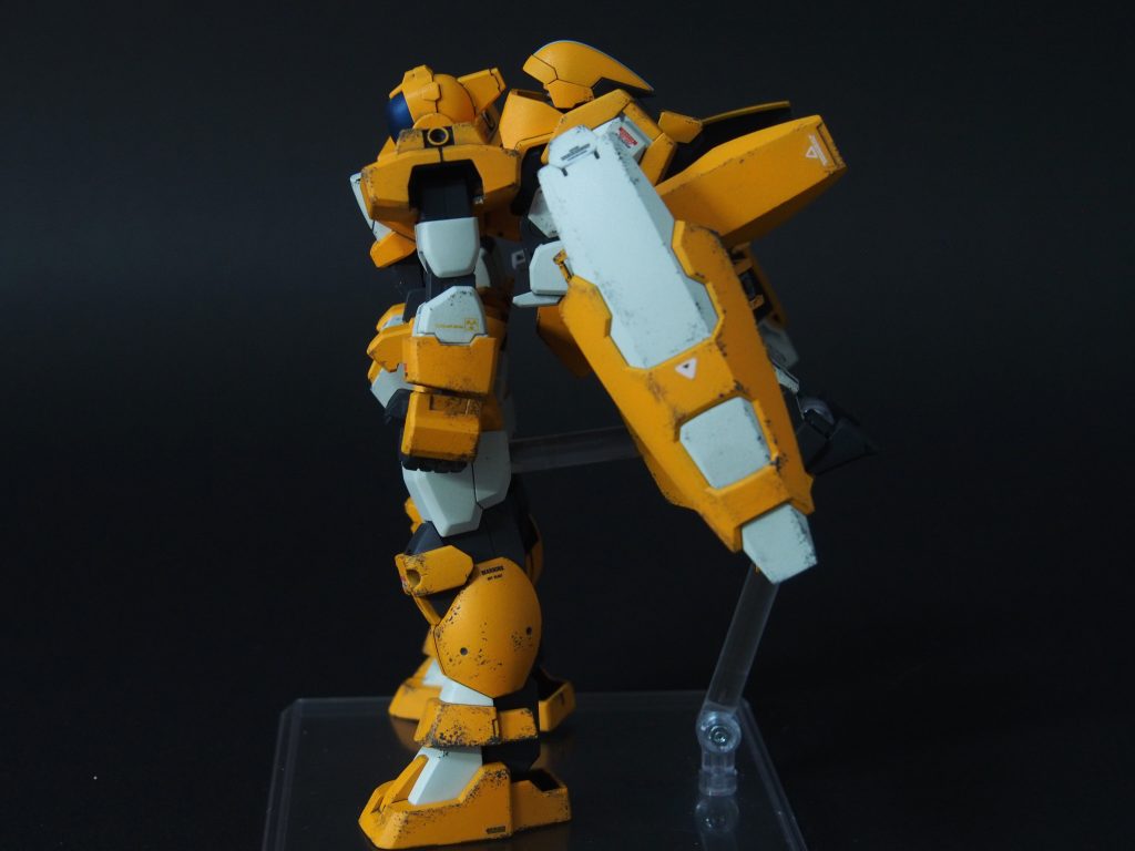 着地時の正面と横。