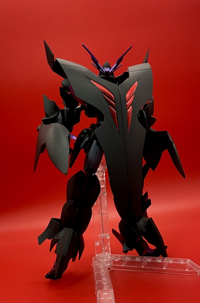 まずはGUNSTA5周年、おめでとうございます☺️少しでも盛り上げに貢献出来れば良いなと思いながら、このガンダムオムパロスを作りました!しかしなぜ、こんなめでたいイベントに禍々しいモノを作ったのか。それは昨今のガンプラ業界が影響しています。