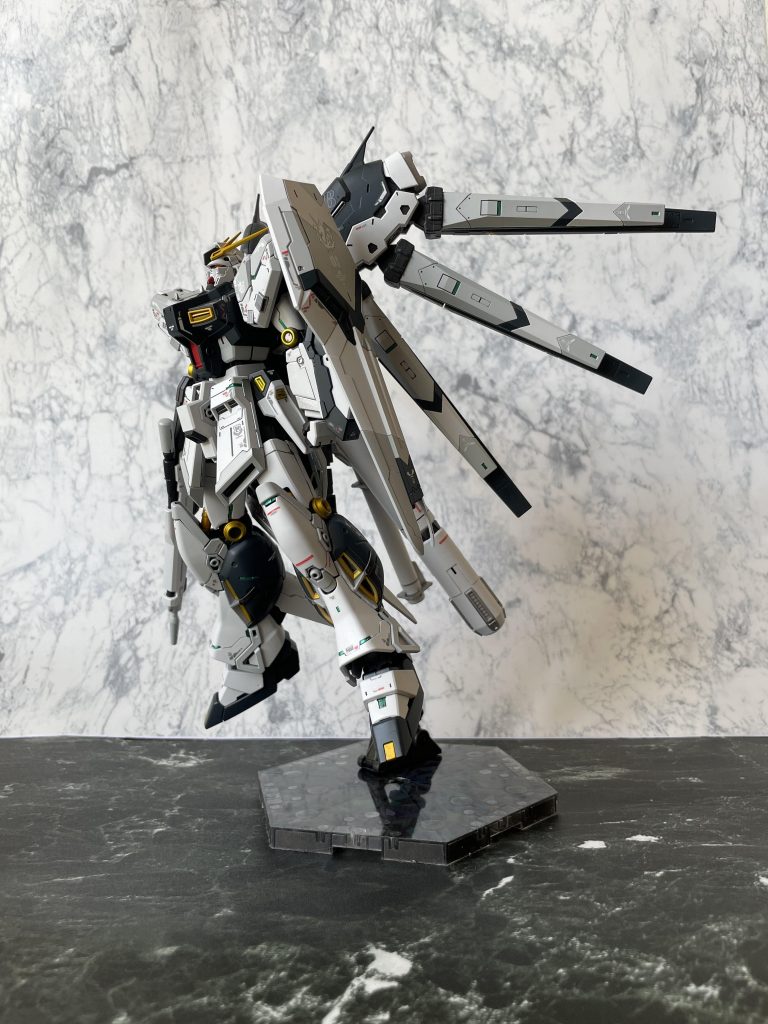 見上げた顔がたまらなくかっこいい!