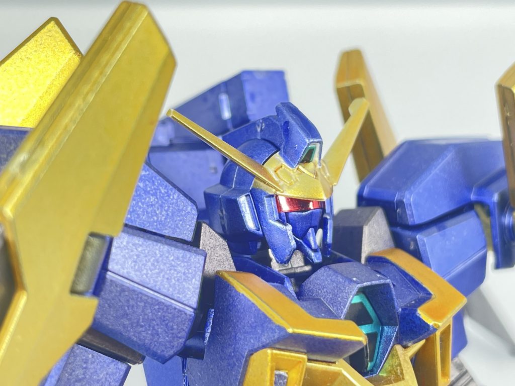 マーカーメタバイオレット、イエローゴールド、ヘビーガンメタリック、ロイヤルメタレッド、ジオングレー