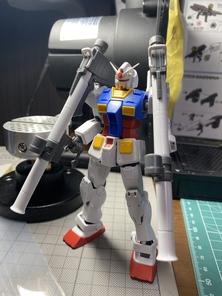 素組みG-3はバズーカ2門のイメージが強いですね。