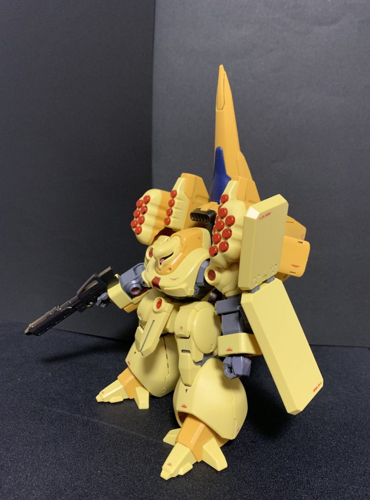 余っていたRGシリーズのシールをいくつか貼りました。