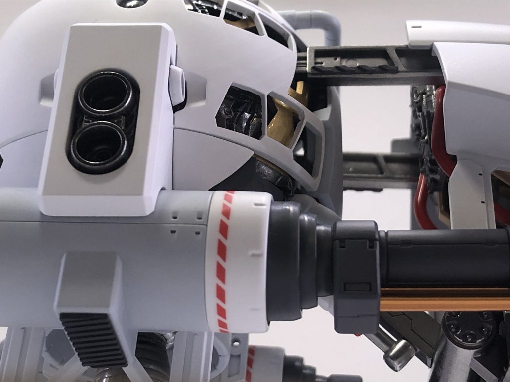 工作、表面処理、塗装全て高品質にこだわり時間をかけて丁寧に仕上げています