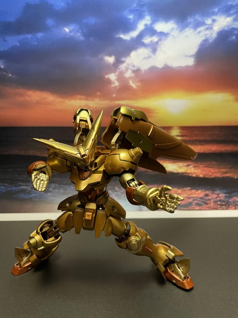 流石、最新のキットだけあって可動域は最高です